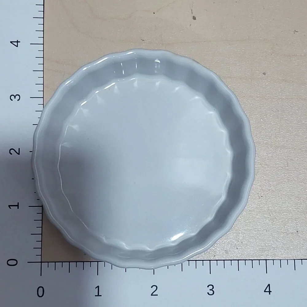 N/A four white